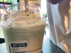 -星巴克(迪士尼小镇店)