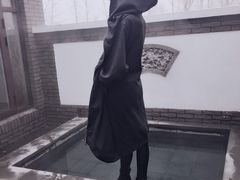 -大连步云山老汤度假山庄
