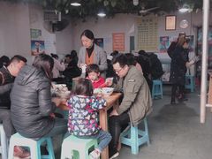 -越洋肖氏老米线(杨家坪店)