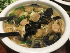 -艳阳天酒店(五里新村店)