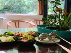 -乐领拈花溪·林涧食韵