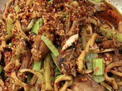 -嘎嘎鸭下巴·爆辣干锅(明教寺店)