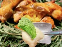 两岸烤鸡-人民咖啡馆(四行仓库店)