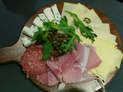 -绿叶子超市(公园大道店)