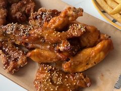 -必胜客(松雷店)