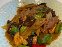 -红樱桃·欢乐餐厅(太原里店)