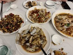 -健跳小海鲜(人民路店)