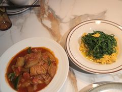 -纳鲁孜·新疆特色餐厅(上海悦荟广场店)