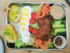 航母沙拉-吃饼人西餐(南开店)