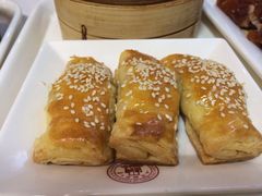 叉烧酥-上海财经大学-绿叶食堂