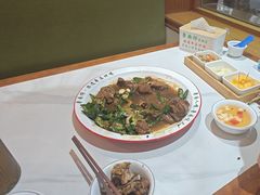 -鲁南仔·滕州炒鸡(经三路店)
