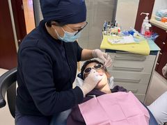 -瑞尔齿科(颐堤港诊所)