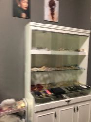 -美妆吧私人订制·化妆美甲美睫半永久