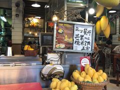-Dang restaurant (patong phuket)