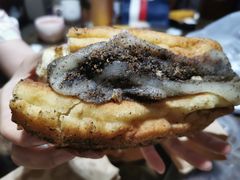 糍粑油条-正南齐北·老街糯米团(洪崖洞店)