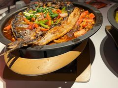 -鸣记脆皮烤鱼(三八广场店)