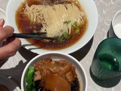 -松鹤面馆·古法焖肉面(观前店)
