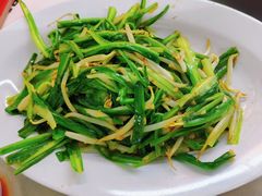-明记烧鱼美味店