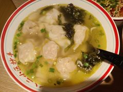 -八二小区抄手(龙湖上城天街店)