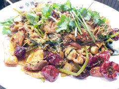 -拿渡·水煮鱼麻辣香锅(王府井奥莱·香江小镇店)