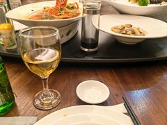 -新丁香海鲜酒店(银海商贸城店)