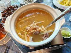 -佬太公海鸭·海鲜大排档(上海总店)