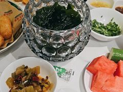 -洪氏嗨捞·广东猪肚鸡·椰子鸡火锅(西咸万象城店)