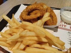 -The Habit Burger Grill 哈比特汉堡(复兴soho店)