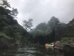 -藏龙百瀑漂流