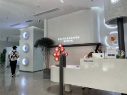 前台-3AM HAIR SALON烫发染发接发