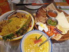 -小小集渔·泰式大排档(太古里香槟店)