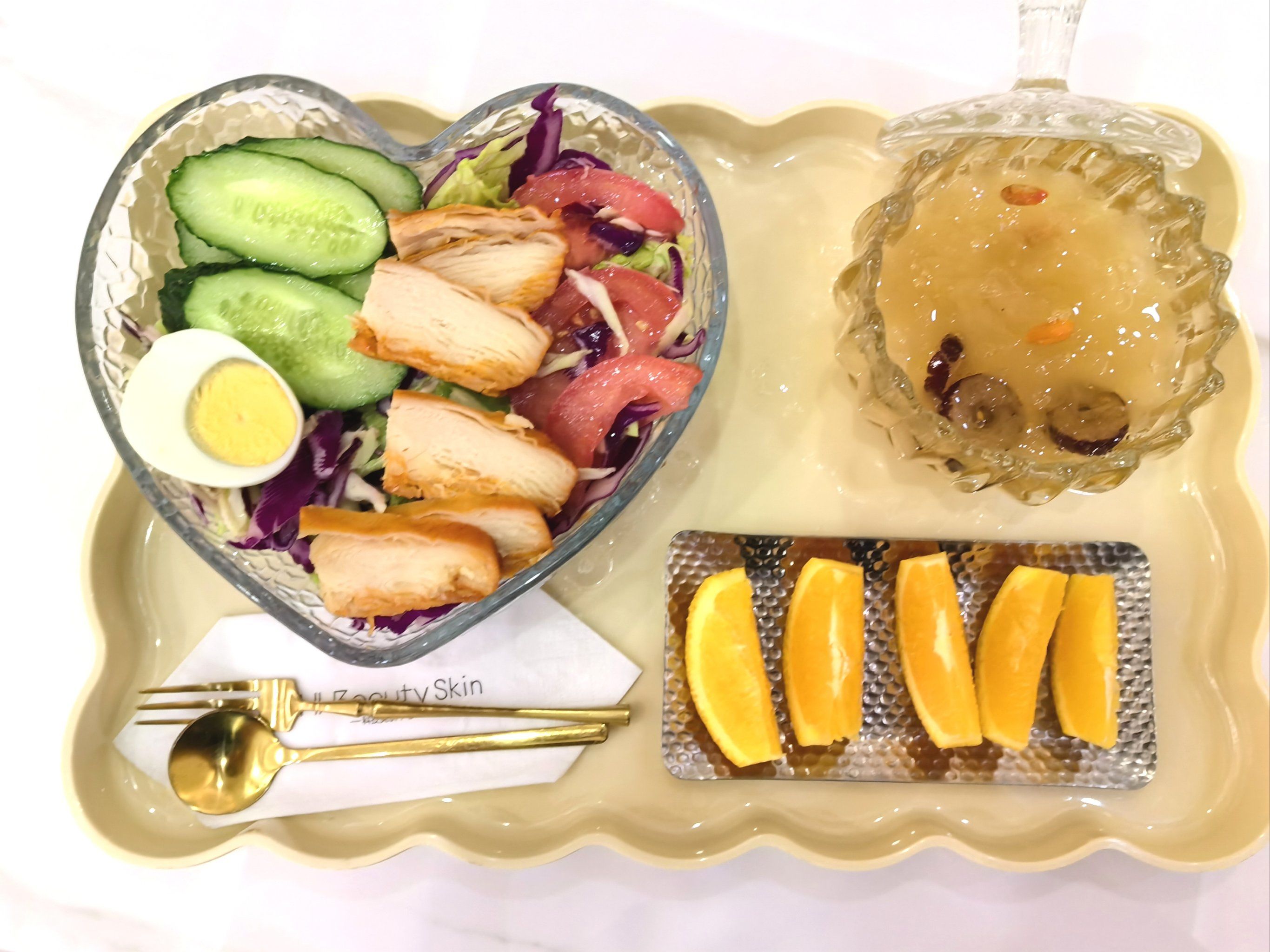 爱心晚餐[呲牙]