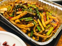 铁板鱿鱼-丰收日·小海鲜·沪上家宴(顾村正大店)