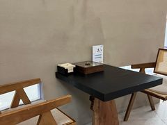 -灸春堂·艾灸·痛症·整脊连锁(之江银泰店)