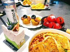 -W COLLECTIVE  DESSERT SHOP