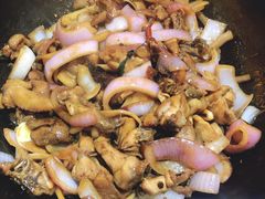 招牌胡须佬鸡煲-胡须佬鸡煲四季火锅店(石厦西村直营店)