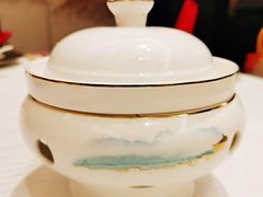 黑松露鲍鱼捞饭-南京富力万达嘉华酒店·游宴一品淮扬中餐厅