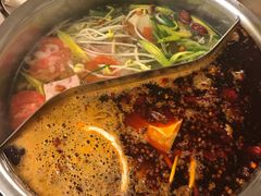 -岗上渣渣老火锅(两路口店)