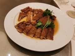 -沙龙酒家