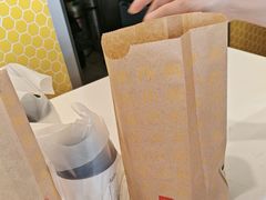 -麦当劳(鄂尔多斯机场店)