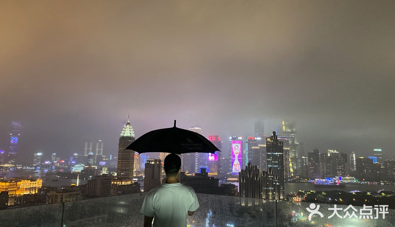 《上海-乌镇-杭州》