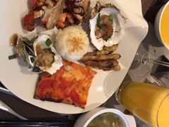 -海口绿发希尔顿酒店-田园汇自助餐·三文鱼·海鲜