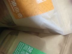 -奇华饼家(香港国际机场T1店)