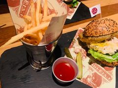 -FAT COW(虹梅路店)