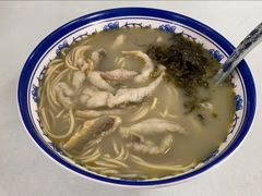 -明呈黄鱼面馆(斜土路店)
