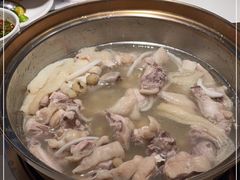 -烹然四季椰子鸡火锅(姚家园万象汇店)