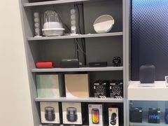 -Apple授权专营店(宝山万达店)