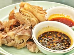脱骨肘子-苏师傅菜馆(上沙店)