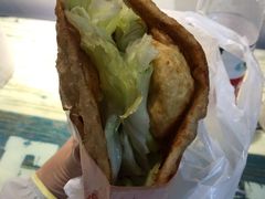 炸蛋葱油饼-小红车炸蛋葱油饼