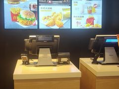 -麦当劳(石坝服务区店)